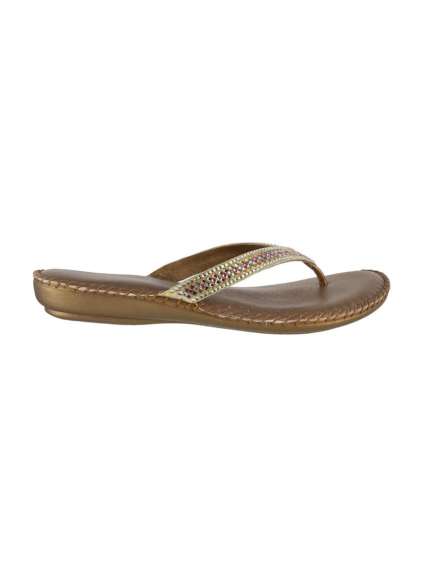gold leather toe separator sandals - 15339452 - Zoom Image - 2