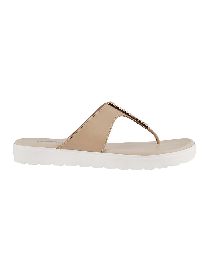 beige leatherette toe separator sandals - 15339506 - Zoom Image - 2