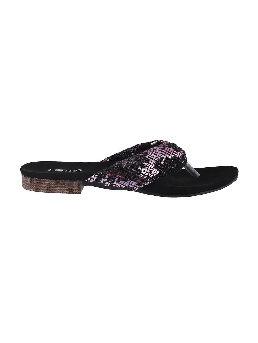 pink faux leather toe separator sandals - 15339568 - Zoom Image - 2