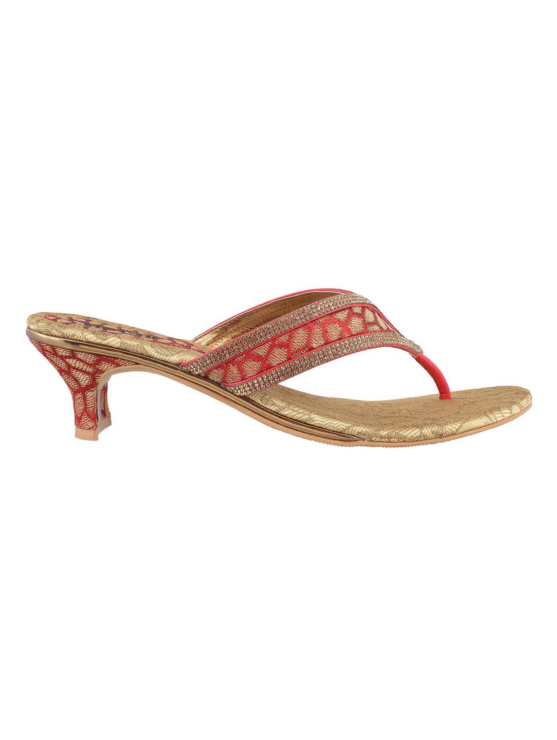maroon fabric toe separator sandals - 15339882 - Zoom Image - 2