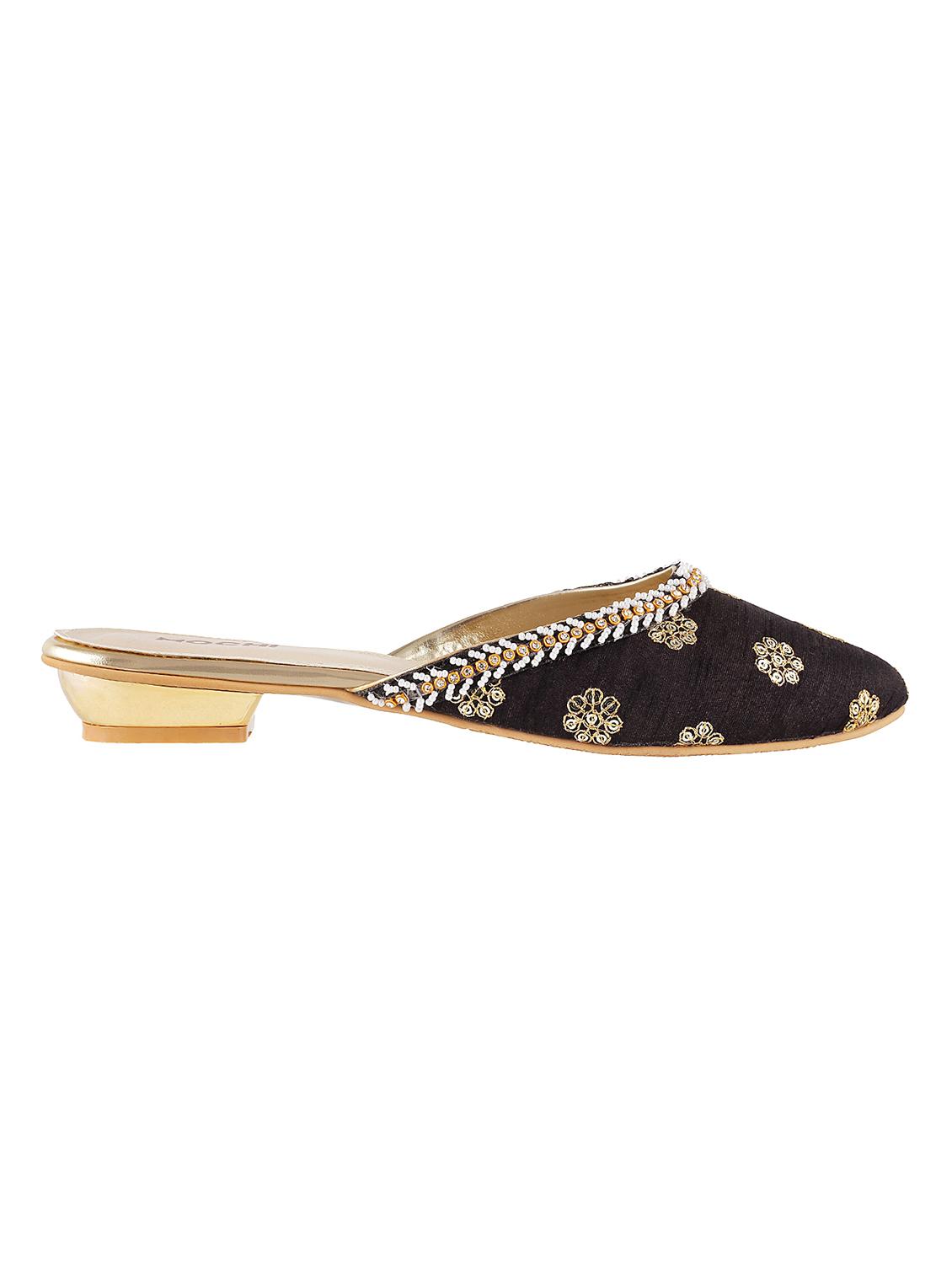black faux leather slip on jutis & mojaris - 15339899 - Zoom Image - 2