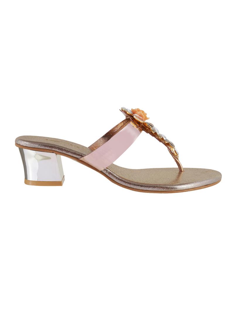 pink toe separator sandals - 15339924 - Zoom Image - 2