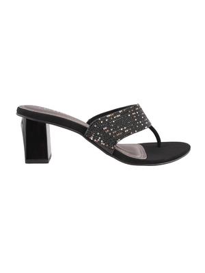 black toe separator sandals - 15339931 - Standard Image - 2