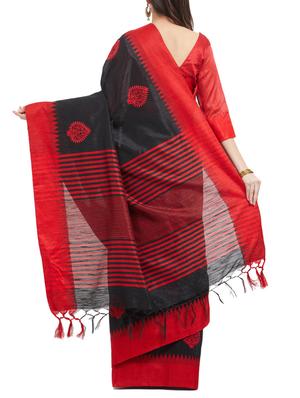 red cotton silk embroidered saree with blouse - 15342705 - Standard Image - 2