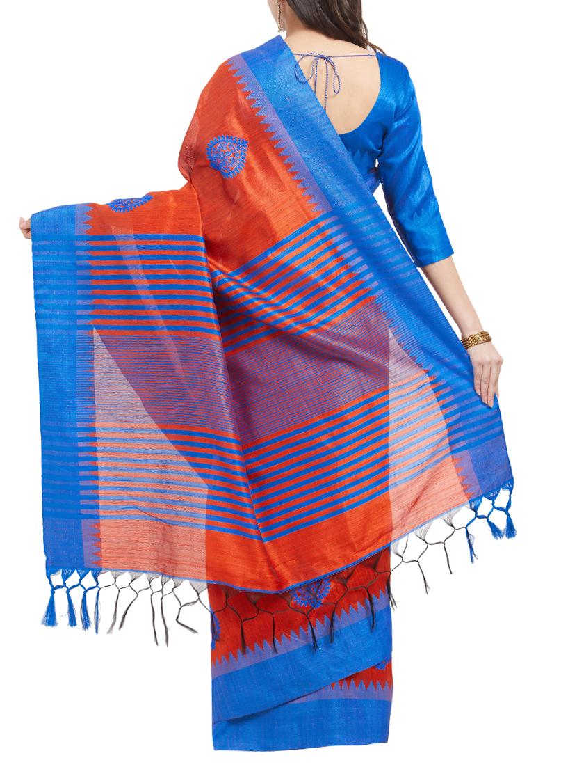 orange cotton silk embroidered saree with blouse - 15342707 - Zoom Image - 2