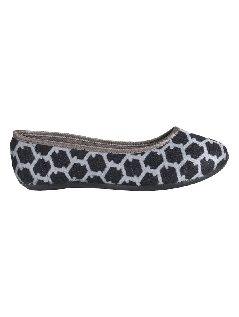 black fabric slip on ballerina - 15343119 - Zoom Image - 2
