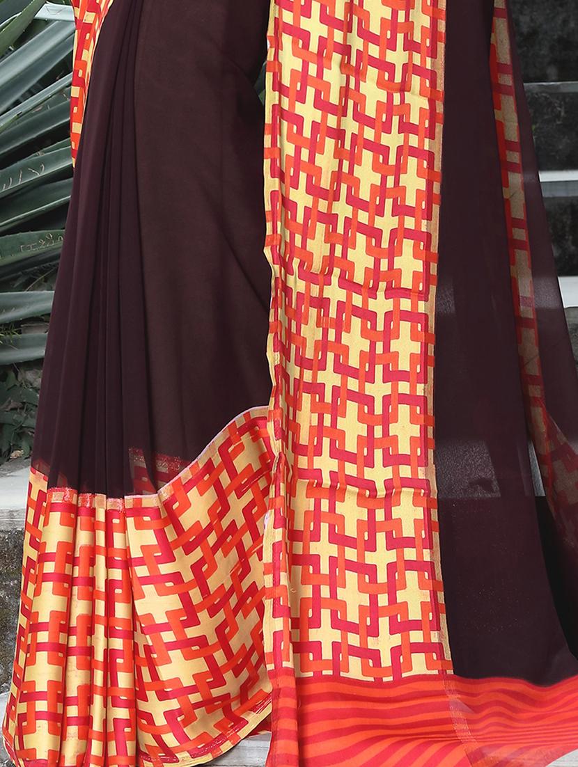 geometrical border brown saree with blouse - 15344226 - Zoom Image - 2