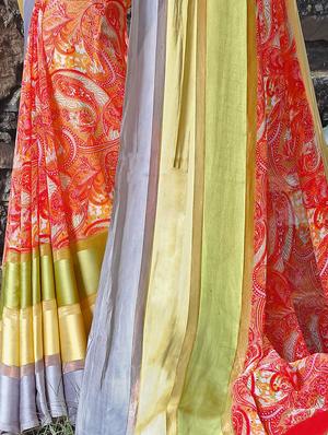 striped border red saree with blouse - 15344237 - Standard Image - 2
