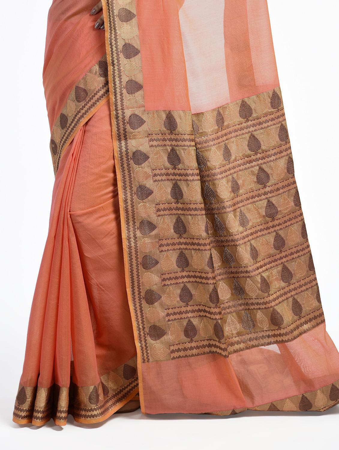 geometrical zari border handloom saree with blouse - 15345685 - Zoom Image - 2
