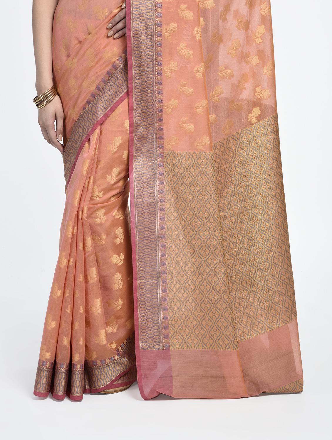 floral zari motif Banarasi Saree with blouse - 15345771 - Zoom Image - 2