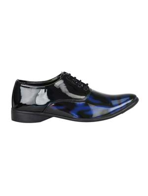 black Patent Leather lace-up oxford - 15351145 - Standard Image - 2