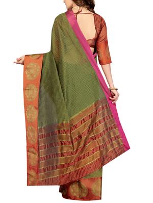 contrast bordered woven saree with blouse - 15363723 - Standard Image - 2