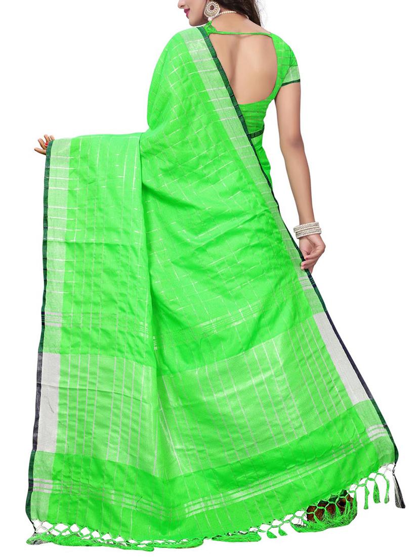 Linen Checkered woven saree with blouse - 15410852 - Zoom Image - 2