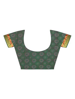 contrast border floral kanjivaram saree with blouse - 15414065 - Standard Image - 2