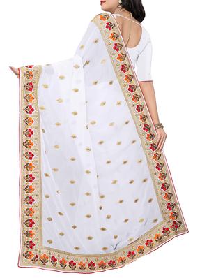 floral border zari embroidered saree with blouse - 15414406 - Standard Image - 2