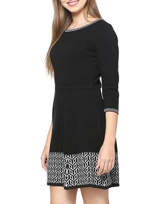 a-line geometric knitted dress - 15418264 - Standard Image - 2