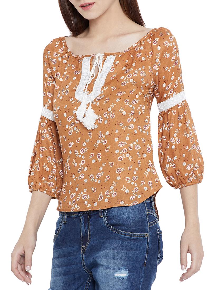 lace trim detail floral top - 15419510 - Zoom Image - 2