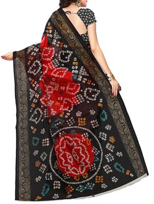 Contrast bordered bandhani saree with blouse - 15419893 - Standard Image - 2