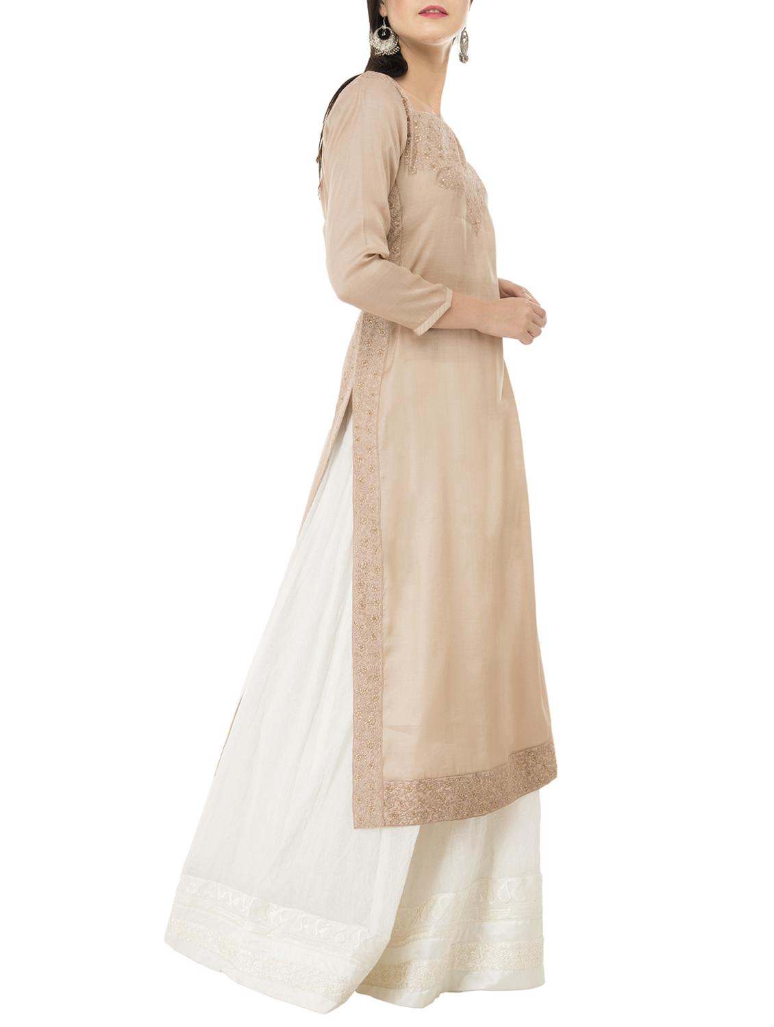 straight embroidered kurta - 15426762 - Zoom Image - 2