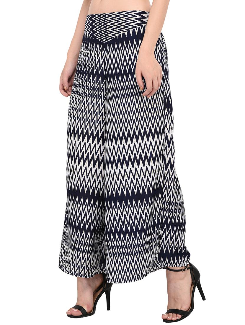 chevron flared palazzo - 15436289 - Zoom Image - 2