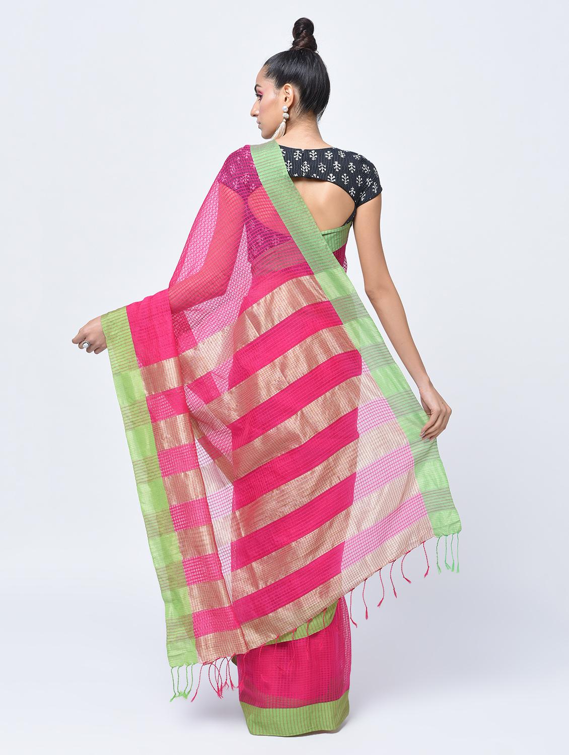 contrast border jamdani saree with blouse - 15452386 - Zoom Image - 2