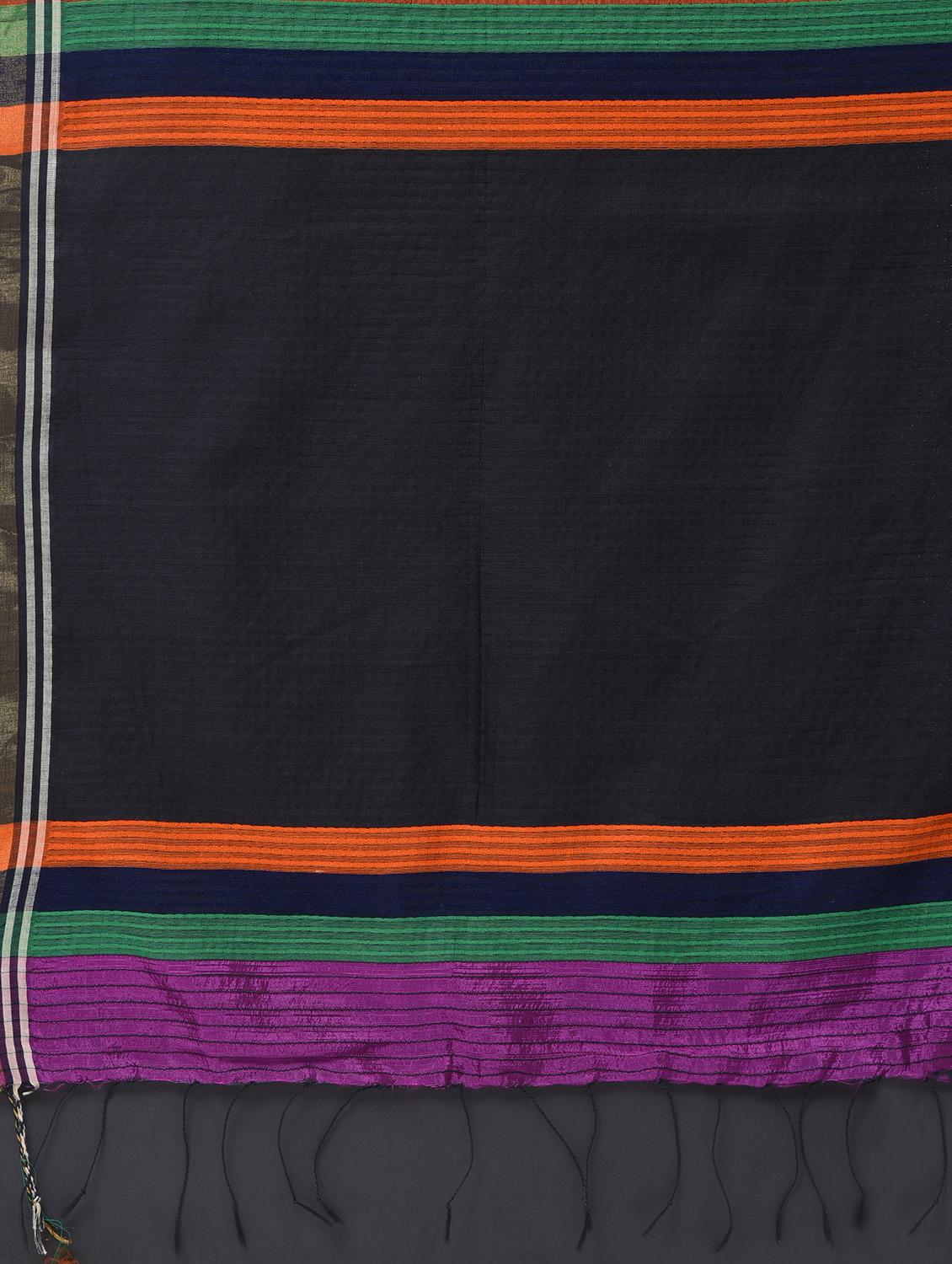 contrast pallu striped jamdani saree with blouse - 15452401 - Zoom Image - 5