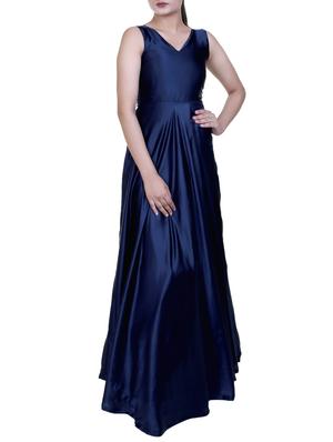 Flared satin sleeveless gown - 15462770 - Standard Image - 2