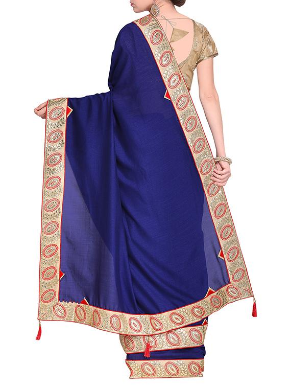 contrast embroidered border navy blue saree with blouse - 15475445 - Zoom Image - 2