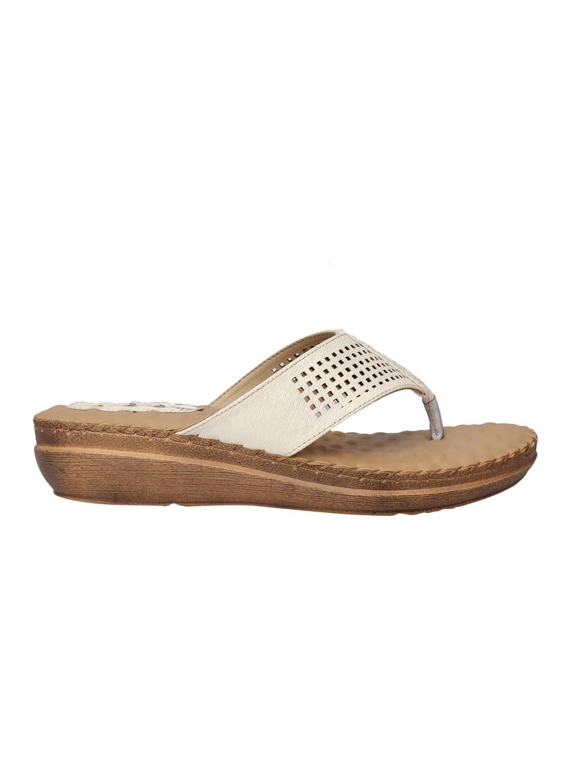 white toe separator slippers - 15477247 - Zoom Image - 2