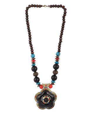 gold metal chain necklace - 15478689 - Standard Image - 2