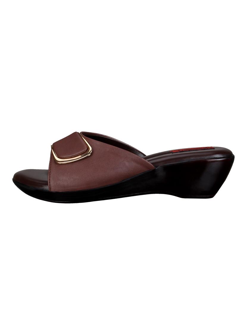 maroon slip on wedges - 15481151 - Zoom Image - 2