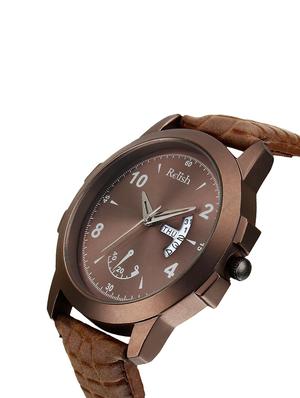 Relish Leather strap analog watch (RE-CB949DD) - 15481916 - Standard Image - 2