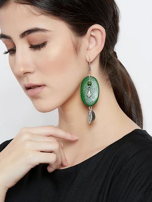 green metal jewellery - 15485401 - Standard Image - 2