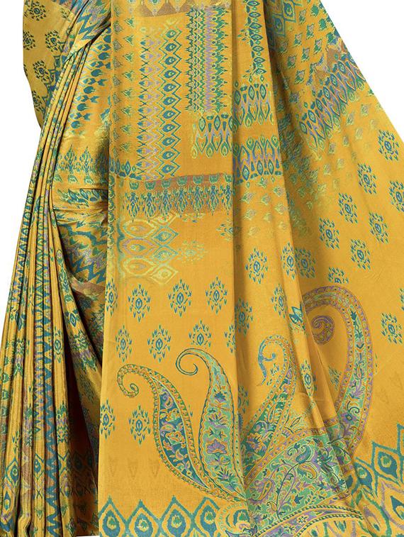 Crepe printed saree with blouse - 15492223 - Zoom Image - 2