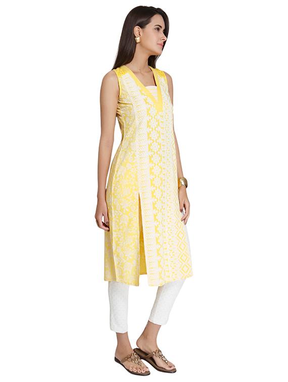 Embroidered double slit straight kurta - 15494768 - Zoom Image - 2