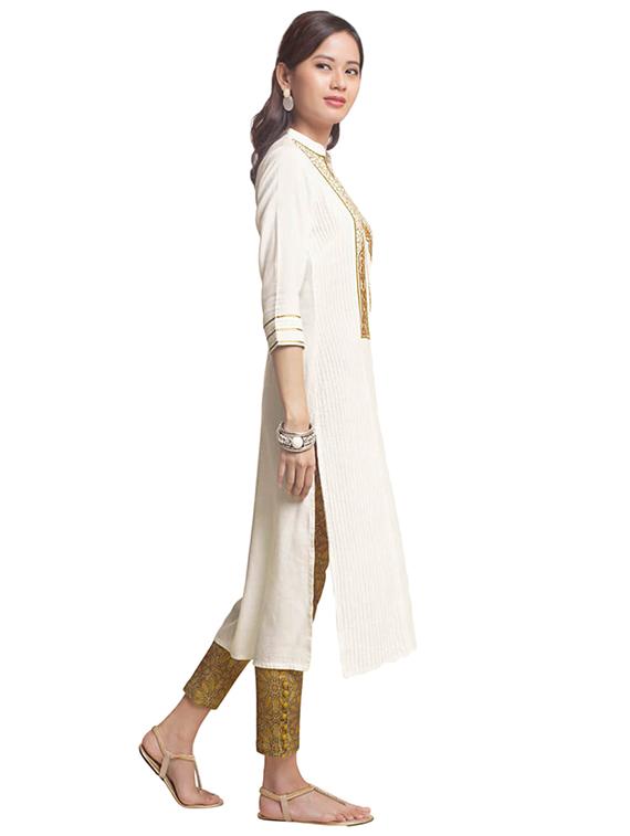 Straight embroidered kurta - 15494793 - Zoom Image - 2