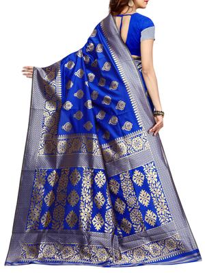 printed kanjivaram saree with blouse - 15496486 - Standard Image - 2