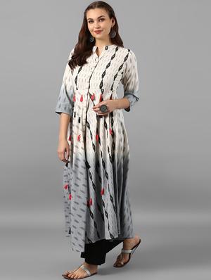 Printed flared kurta with tassels - 15497445 - Standard Image - 2