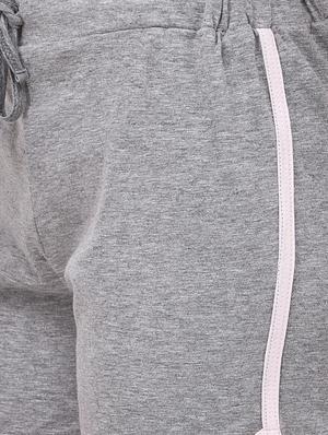Contrast piping detail shorts - 15504333 - Standard Image - 5