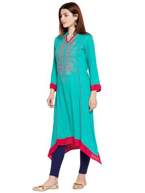 Asymmetric embroidered kurta - 15518278 - Standard Image - 2