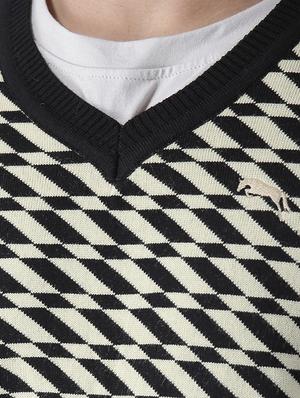 black acrylic pullover - 15519407 - Standard Image - 5