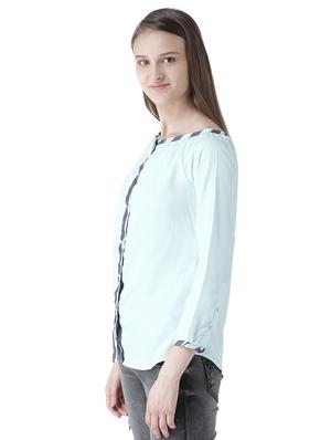 contrast detail button down top - 15519453 - Standard Image - 2