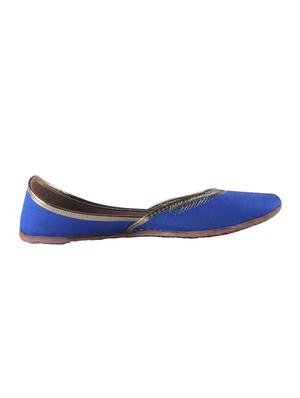 blue slip on jutis - 15520336 - Standard Image - 2