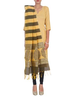 banarasi dupatta with tassels - 15545844 - Standard Image - 2