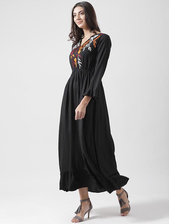 gathered hem embroidered dress - 15574027 - Zoom Image - 2