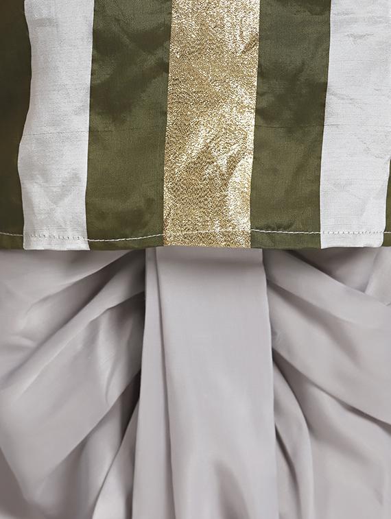 green silk kurta set - 15581854 - Zoom Image - 5