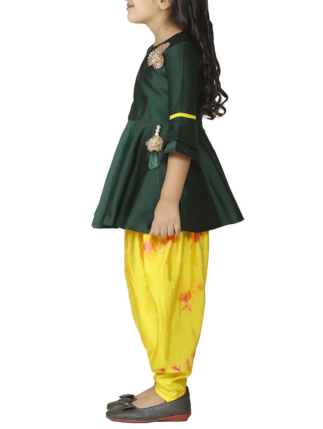 green silk blend suit set - 15581865 - Zoom Image - 2