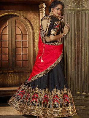 embroidered flared lehenga - 15585333 - Standard Image - 2
