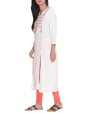 Double slit embroidered kurta with tassels - 15604682 - Standard Image - 2