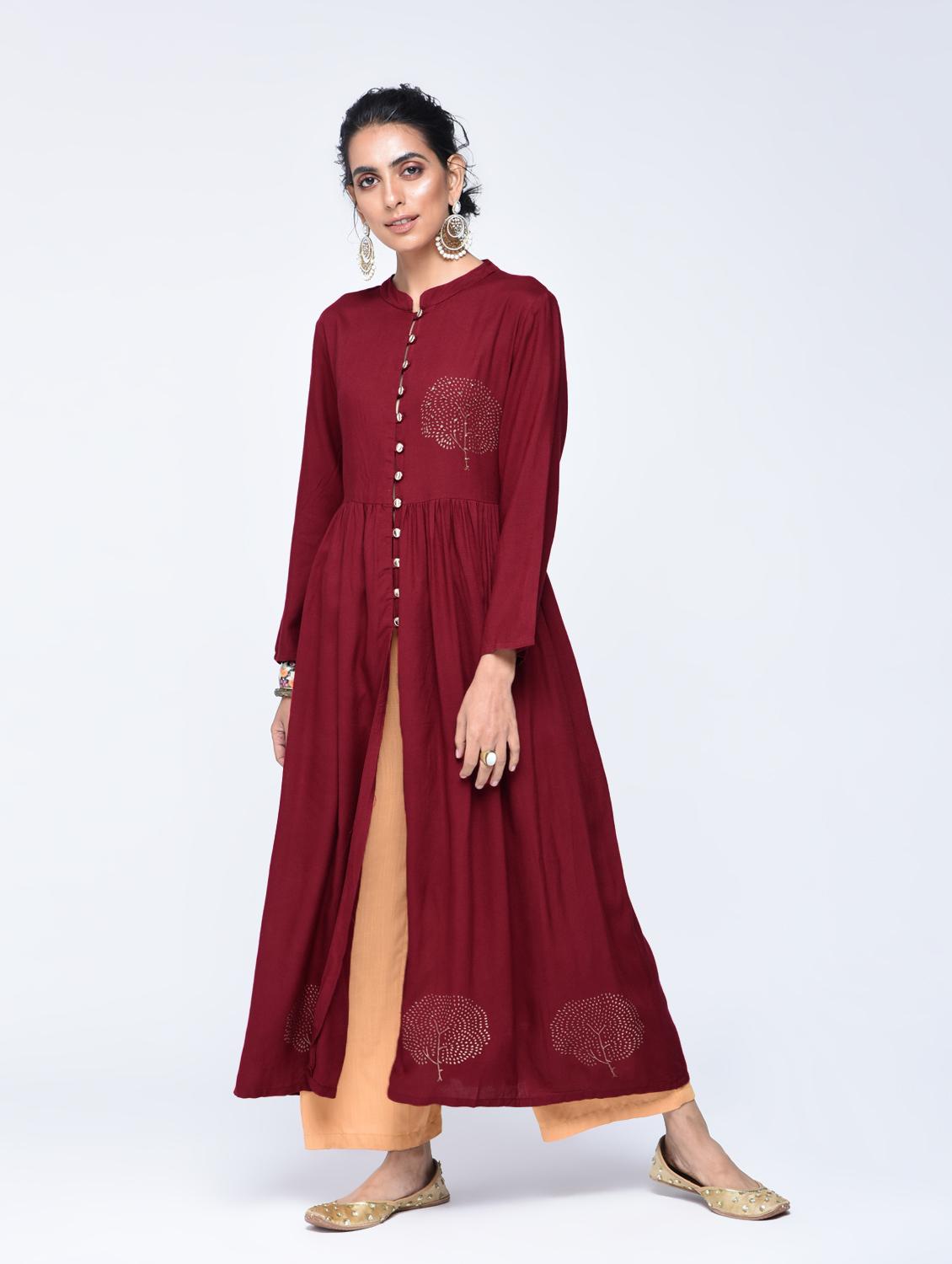 Wine high slit printed kurta - 15606727 - Zoom Image - 2